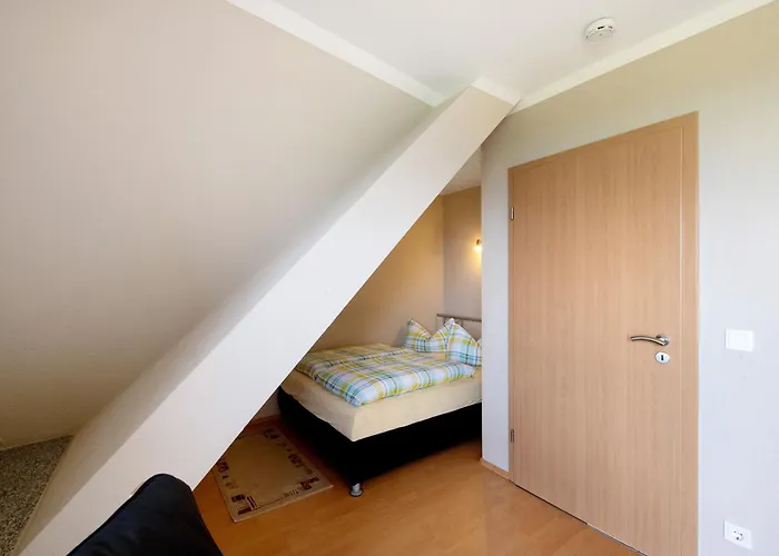 Grosses Mit Seeblick * Leezen (Ludwigslust-Parchim)