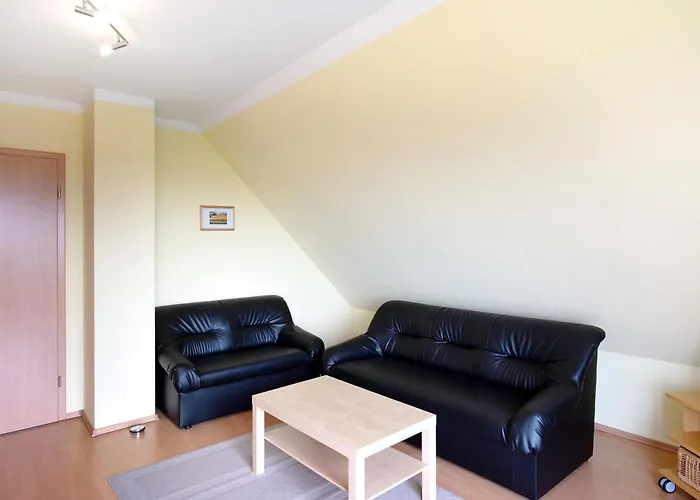 Grosses Mit Seeblick * Leezen (Ludwigslust-Parchim)