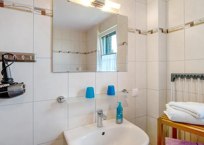 Grosses Mit Seeblick Hébergement de vacances Leezen (Ludwigslust-Parchim)